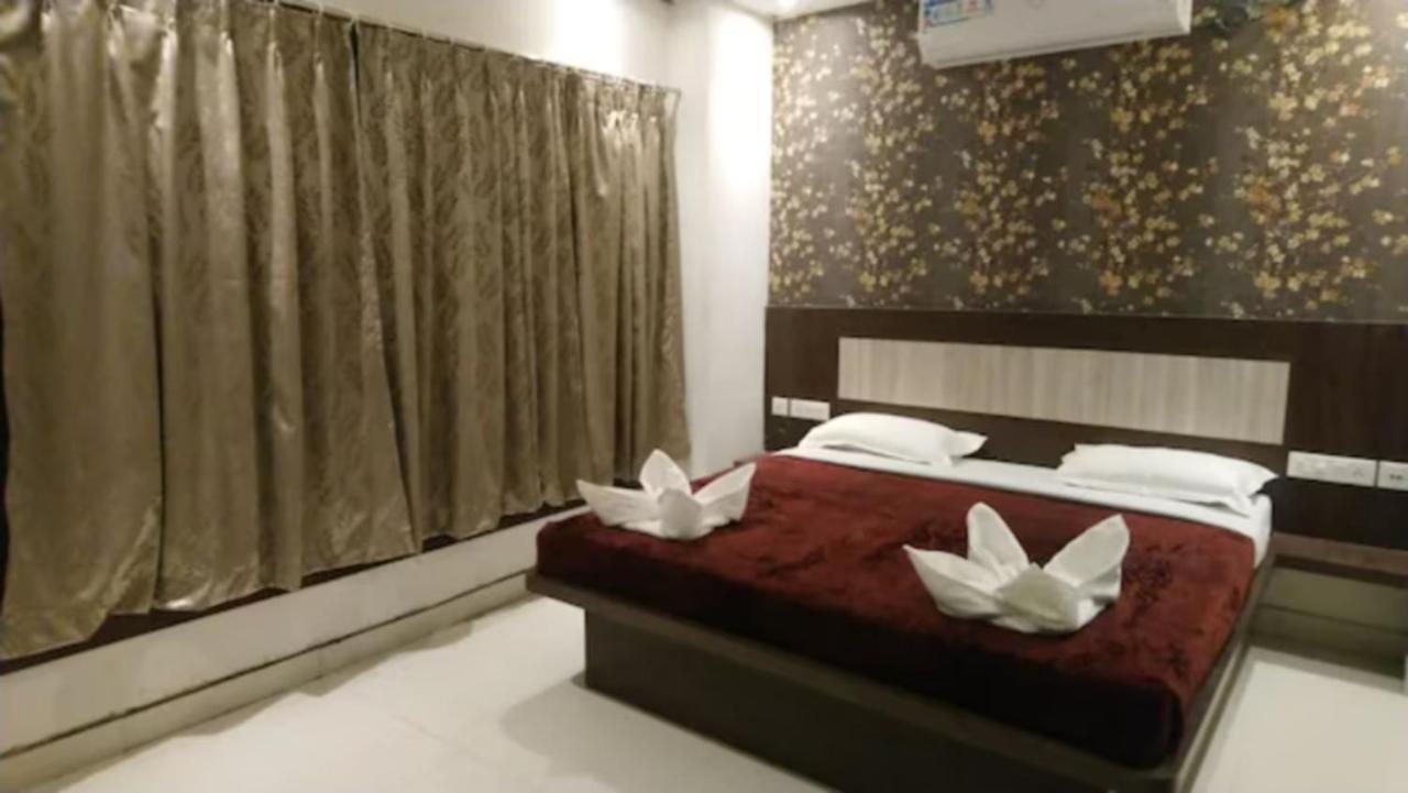 Hotel Home Town Near Golden Beach Puri Official Eksteriør bilde